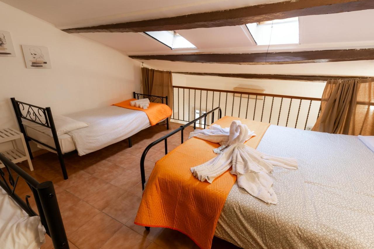 Trastevere Four Seasons Trilussa 1 Roma Exterior foto
